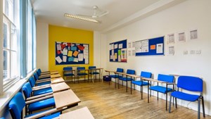 helkinvacanzestudio viaggistudioadulti standard londrasoho 4