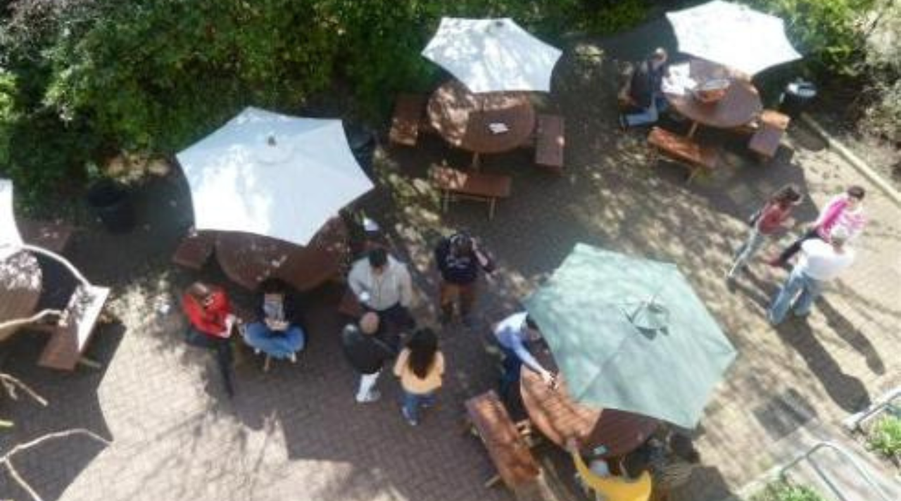 helkinvacanzestudio viaggistudioadulti standard londrawimbledon 4