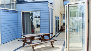 helkinvacanzestudio viaggistudioadulti standard brightonlsi 2