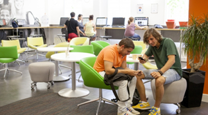 helkinvacanzestudio viaggistudioadulti standard bristol 2