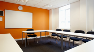 helkinvacanzestudio viaggistudioadulti standard bristol 3