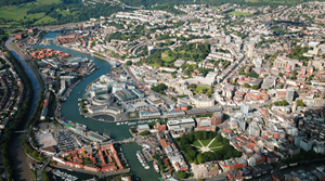 helkinvacanzestudio viaggistudioadulti standard bristol 5