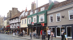 helkinvacanzestudio viaggistudioadulti standard cambridge 6