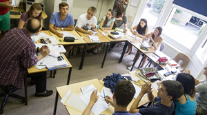 helkinvacanzestudio viaggistudioadulti standard cambridgesc 2