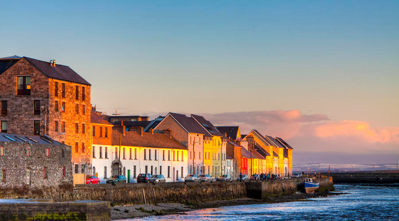 helkinvacanzestudio viaggistudioadulti standard galway 