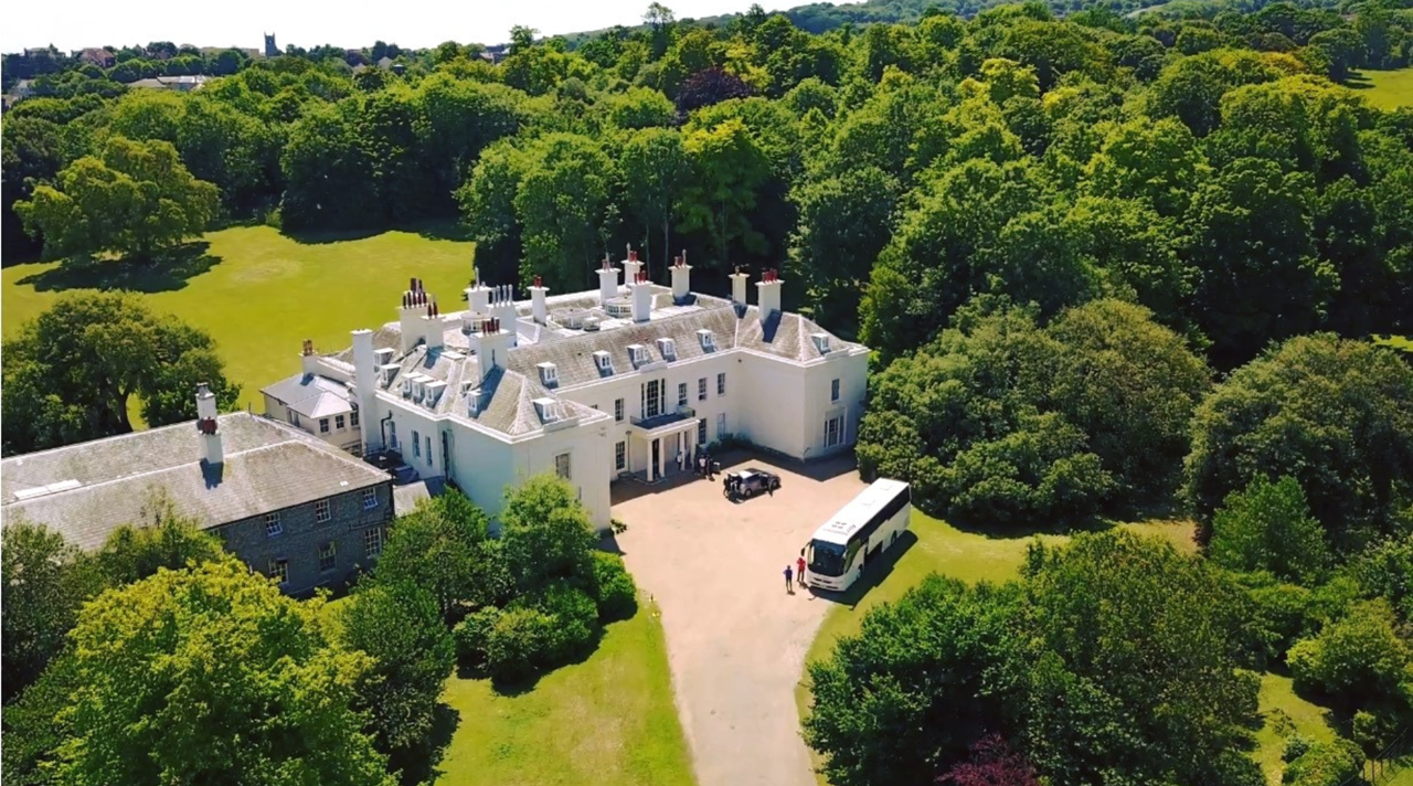 helkinvacanzestudio viaggistudioadulti standard eastbourne 4