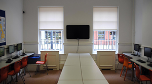 helkinvacanzestudio viaggistudioadulti standard leeds 3