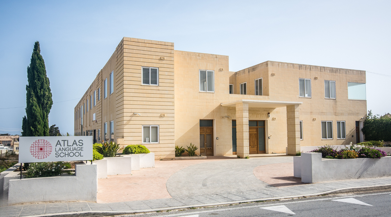 helkinvacanzestudio viaggistudioadulti standard malta 1