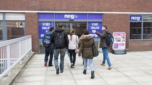 helkinvacanzestudio viaggistudioadulti standard liverpool 1