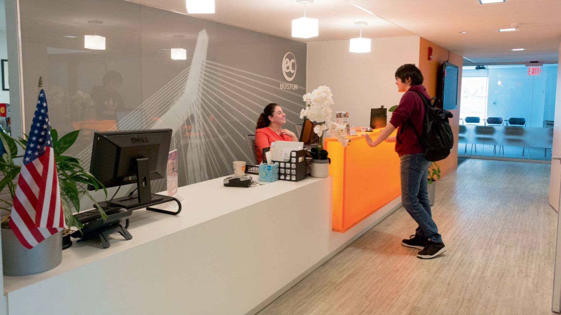 helkinvacanzestudio viaggistudioadulti standard boston 1