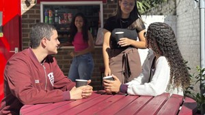 helkinvacanzestudio viaggistudioadulti standard worthing 3