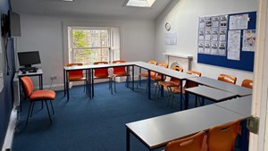 helkinvacanzestudio viaggistudioadulti standard edimburgo 3