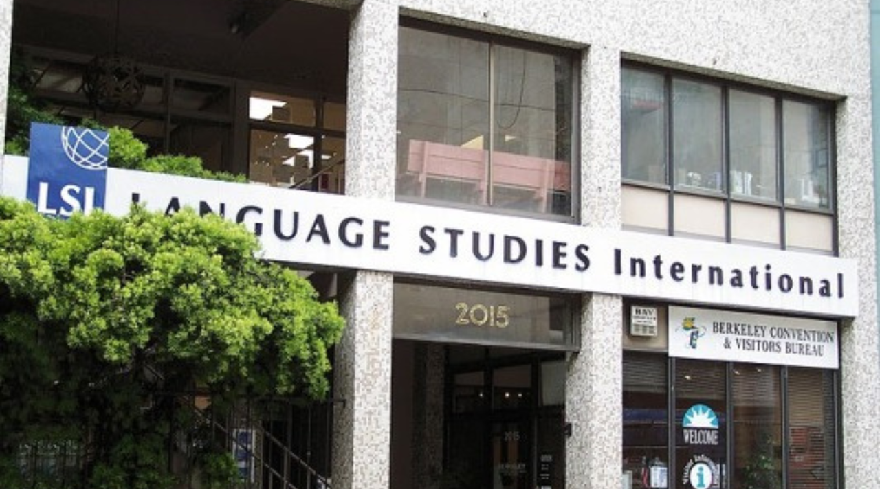 helkinvacanzestudio viaggistudioadulti standard sanfrancisco 1