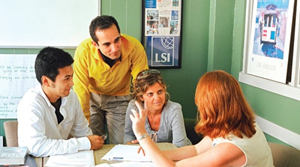 helkinvacanzestudio viaggistudioadulti standard sanfrancisco 2