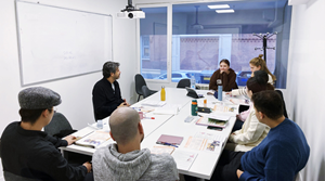 helkinvacanzestudio viaggistudioadulti standard madrid 2