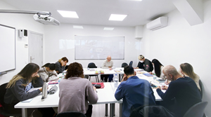 helkinvacanzestudio viaggistudioadulti standard madrid 4