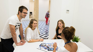 helkinvacanzestudio viaggistudioadulti standard malaga 3