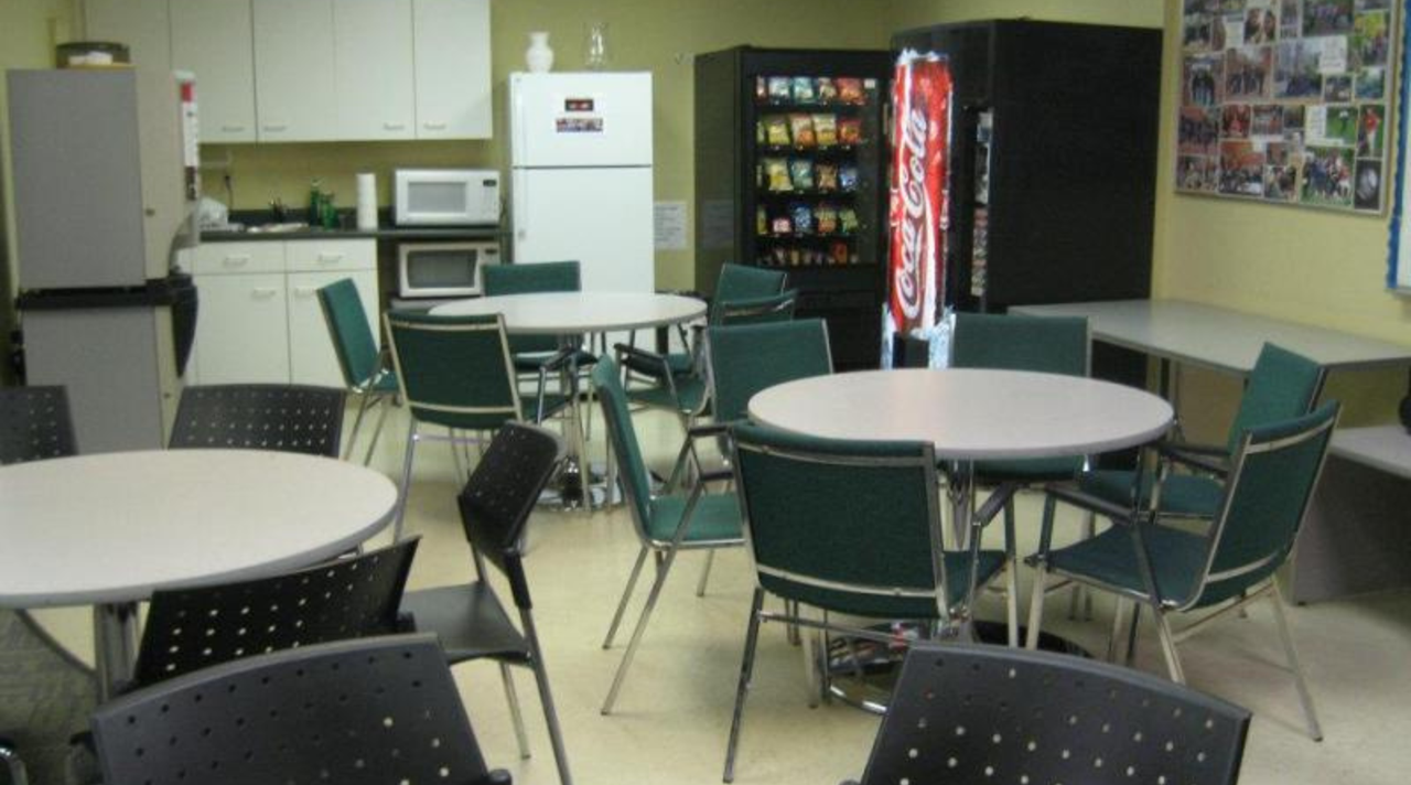 helkinvacanzestudio viaggistudioadulti standard torontolsi 3