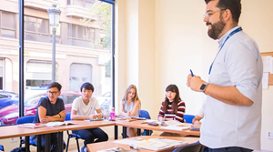 helkinvacanzestudio viaggistudioadulti standard valencia 3