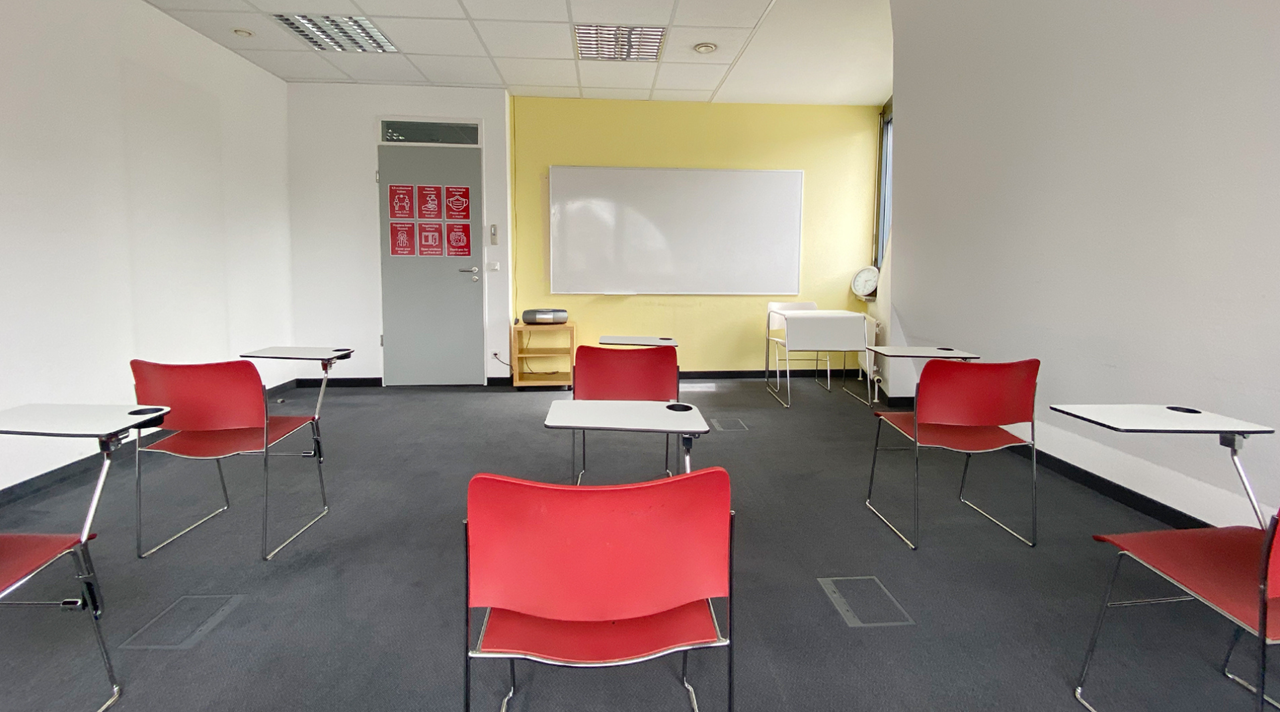 helkinvacanzestudio viaggistudioadulti standard francoforte 3