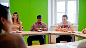 helkinvacanzestudio viaggistudioadulti standard vienna 3