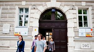 helkinvacanzestudio viaggistudioadulti standard vienna 5