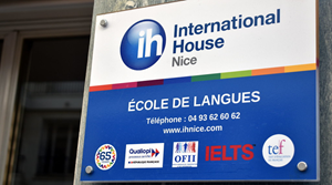 helkinvacanzestudio viaggistudioadulti standard nizza 5