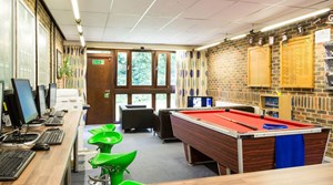 helkinvacanzestudio vacanzestudioindividuali ascot 3