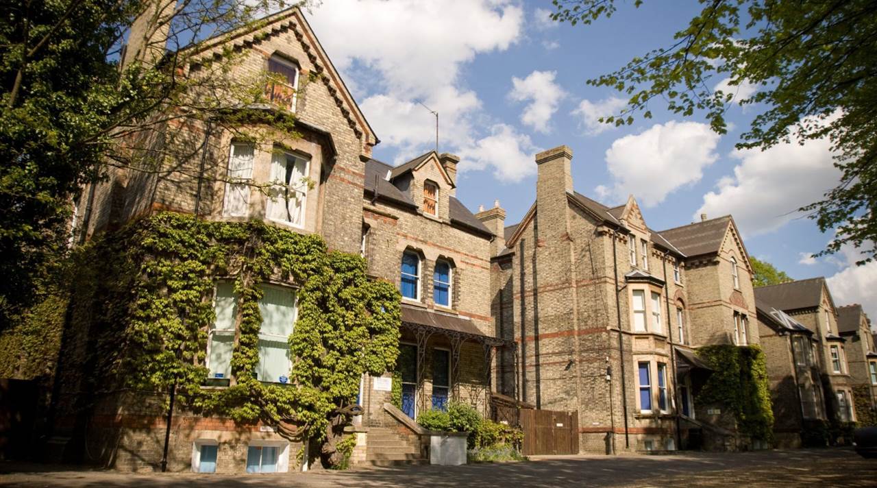 helkinvacanzestudio vacanzestudioindividuali cambrigde 1