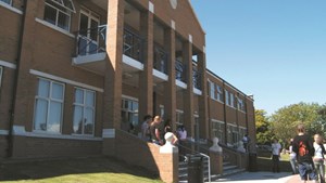 helkinvacanzestudio vacanzestudioindividuali weymouth 3