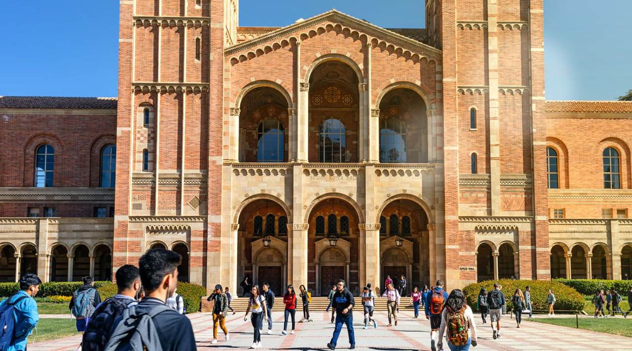 helkinvacanzestudio vacanzestudioindividuali losangeles 1