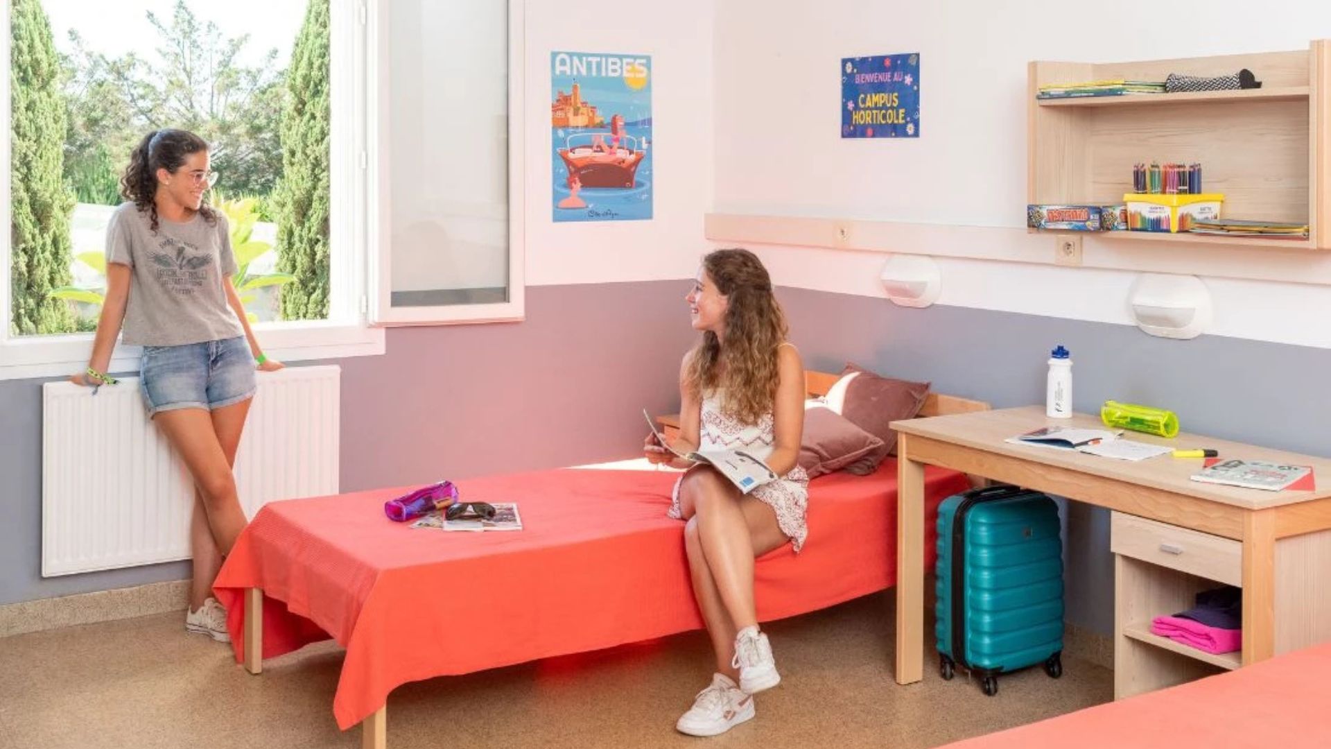 helkinvacanzestudio vacanzestudioindividuali antibes 2