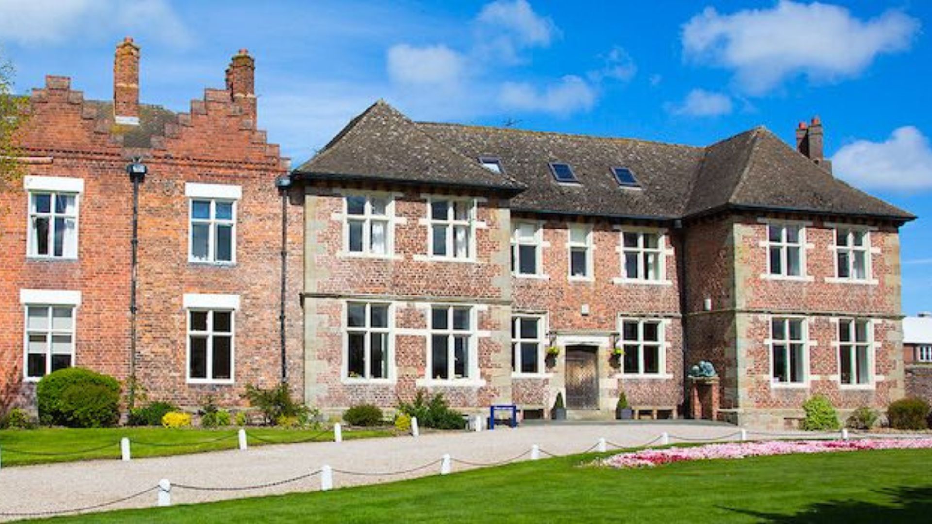 helkinvacanzestudio viaggistudioadulti familyprogram moretonhall 4