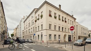 helkinvacanzestudio viaggistudioadulti standard lione 5