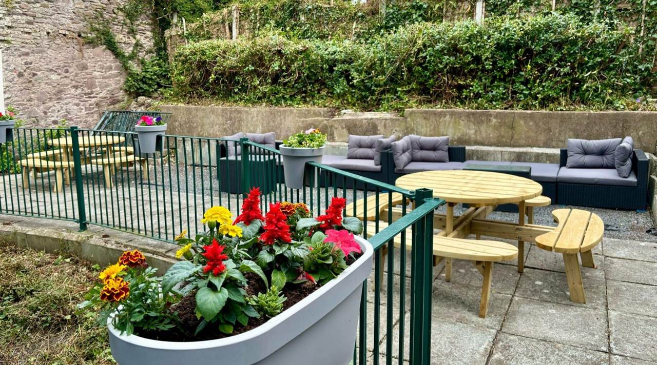 helkinvacanzestudio viaggistudioadulti standard cork 5