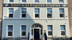 helkinvacanzestudio viaggistudioadulti standard cork