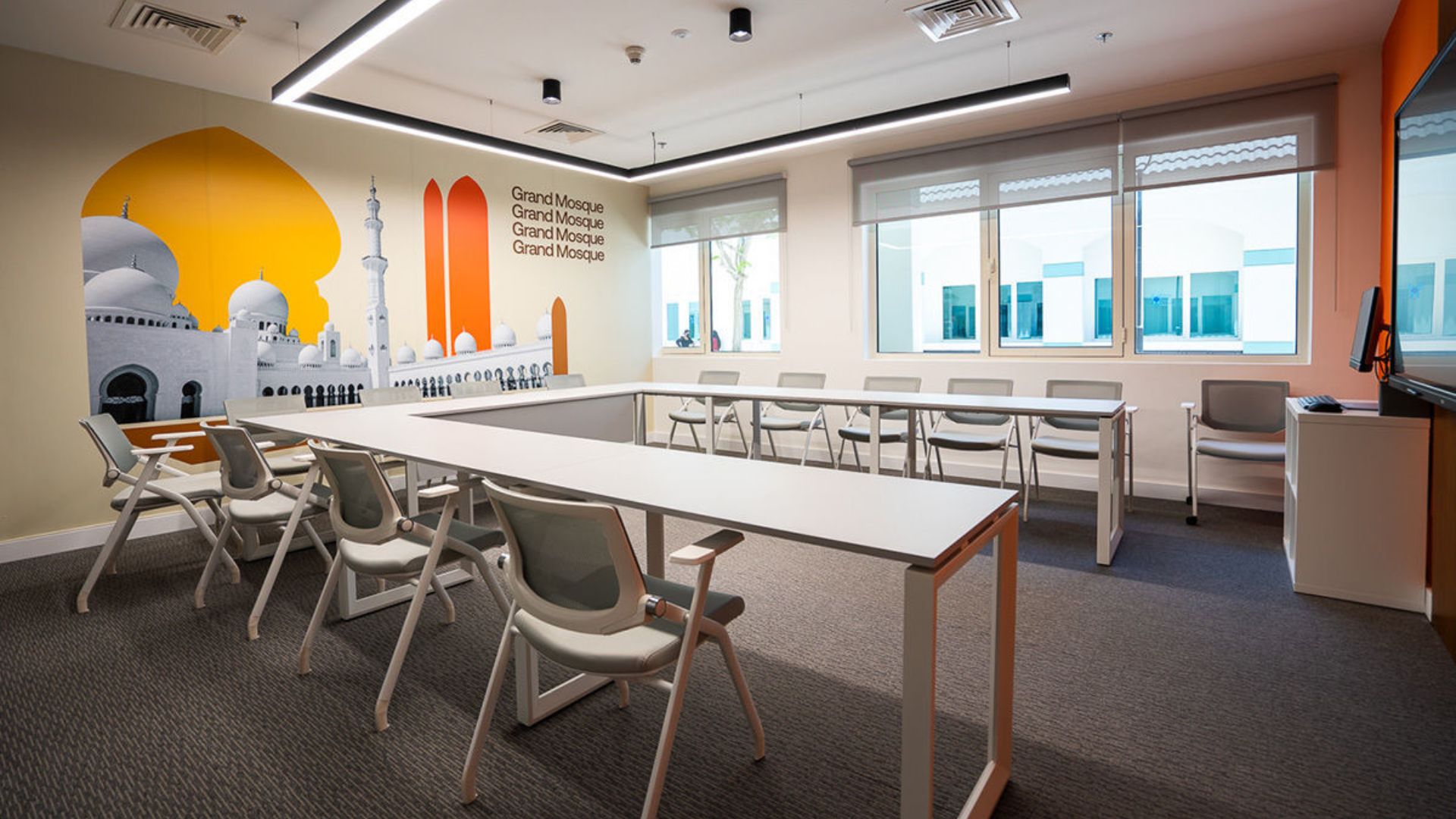 helkinvacanzestudio viaggistudioadulti standard dubai