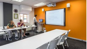 helkinvacanzestudio viaggistudioadulti standard capetown 3