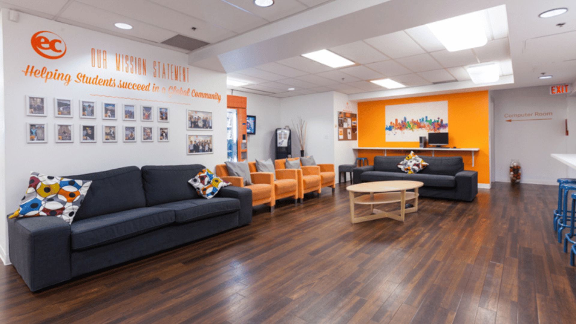 helkinvacanzestudio viaggistudioadulti standard vancouverec 4