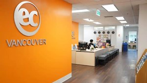 helkinvacanzestudio viaggistudioadulti standard vancouverec