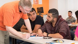 helkinvacanzestudio viaggistudioadulti standard sanfranciscoec 3