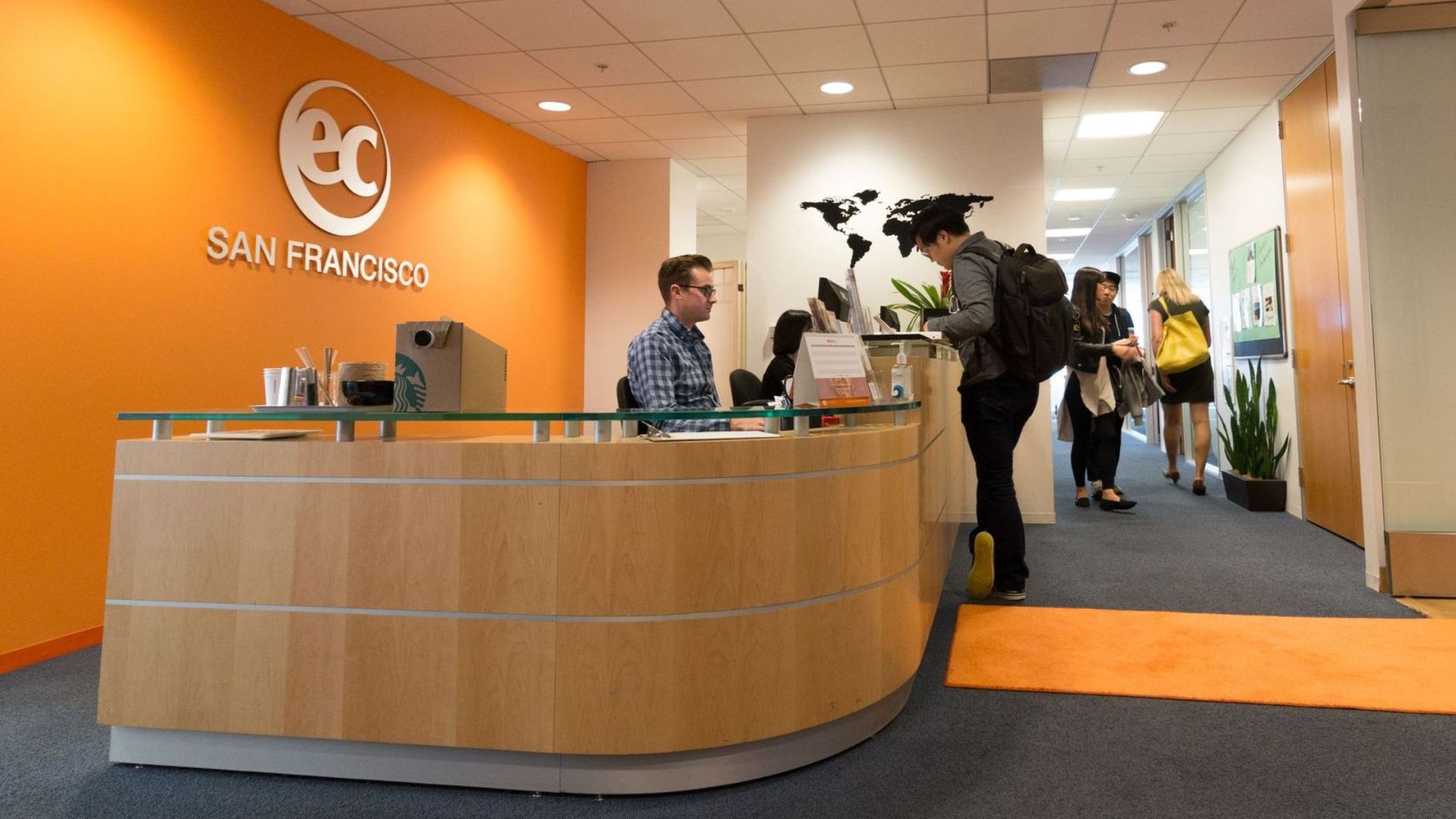 helkinvacanzestudio viaggistudioadulti standard sanfranciscoec