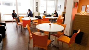 helkinvacanzestudio viaggistudioadulti standard montreal 2