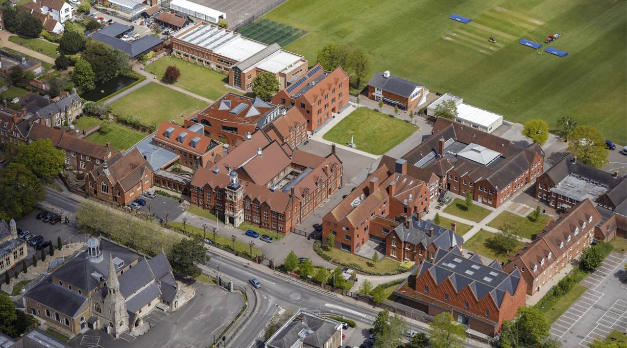 helkinvacanzestudio vacanzastudiogruppo londrabrentwood 5