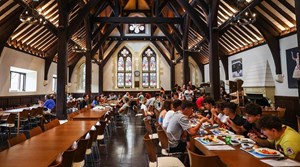 helkinvacanzestudio vacanzastudiogruppo reading 3