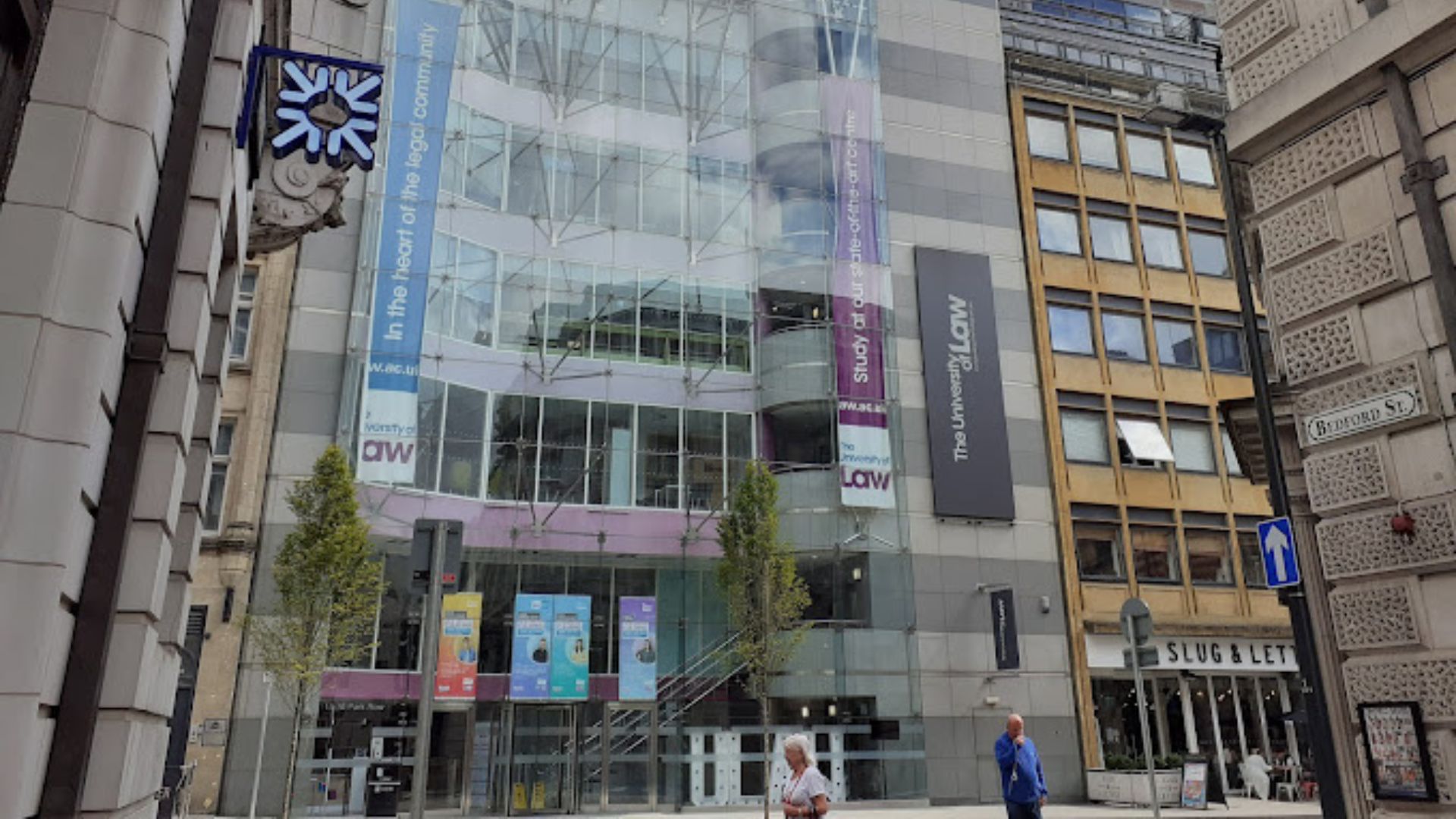 helkinvacanzestudio vacanzastudiogruppo leeds 3