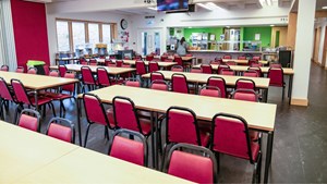 helkinvacanzestudio vacanzastudiogruppo oxfordruskin 6