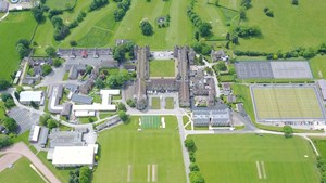 helkinvacanzestudio vacanzastudiogruppo stafford 6