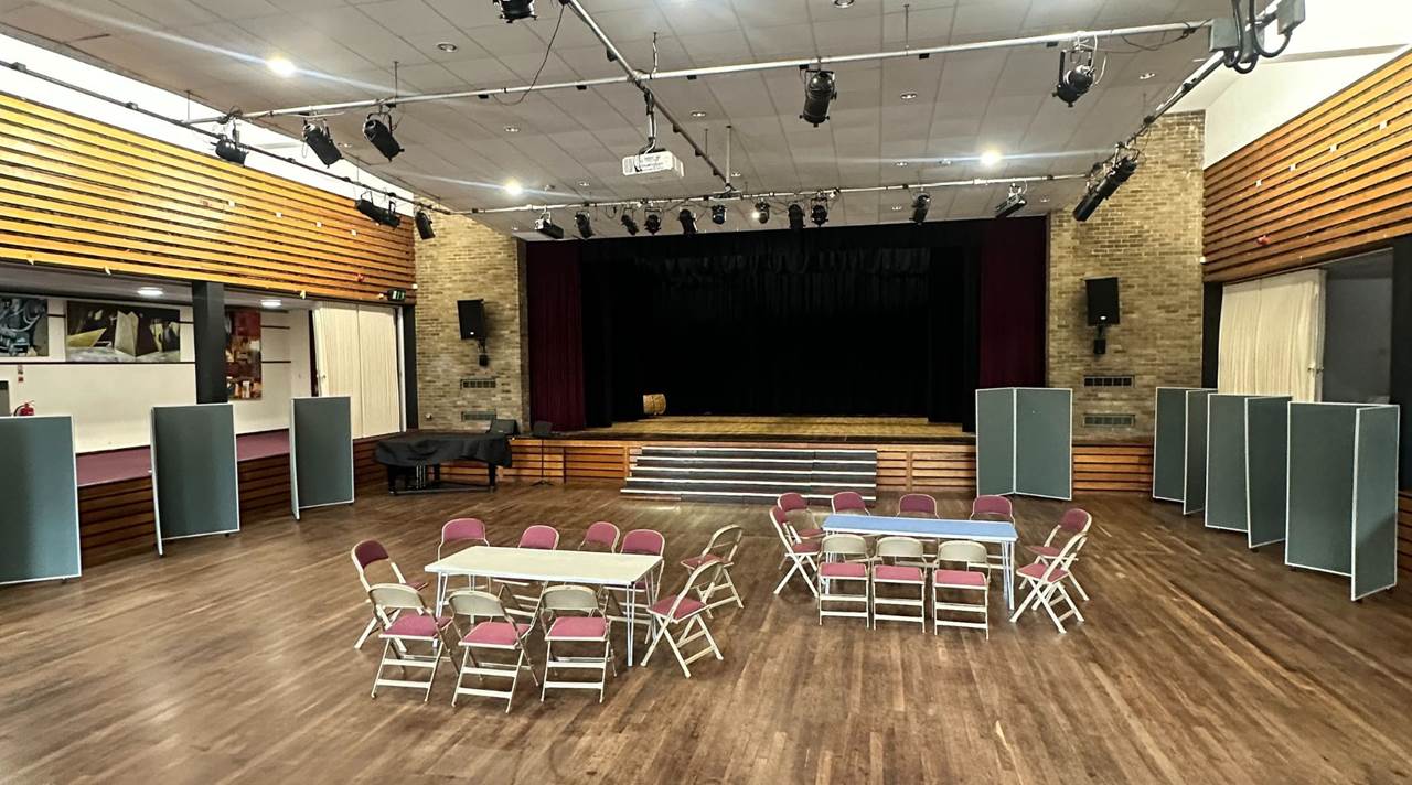 helkinvacanzestudio vacanzastudiogruppo gloucestershire 1