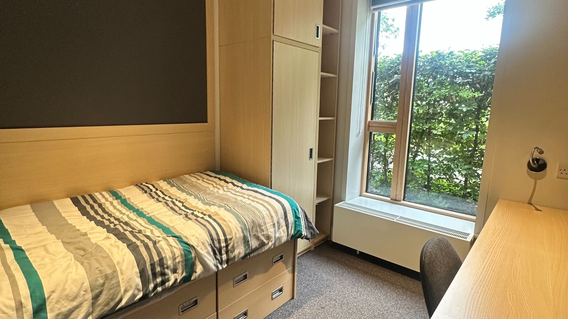 helkinvacanzestudio vacanzastudiogruppo gloucestershire 3